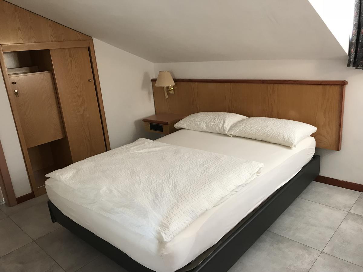 Albergo Nazionale Biasca Buitenkant foto
